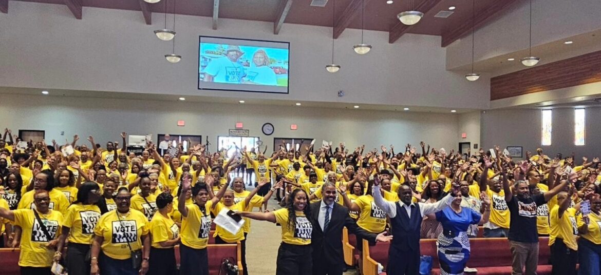 wwv_mass-congregation-1.jpg